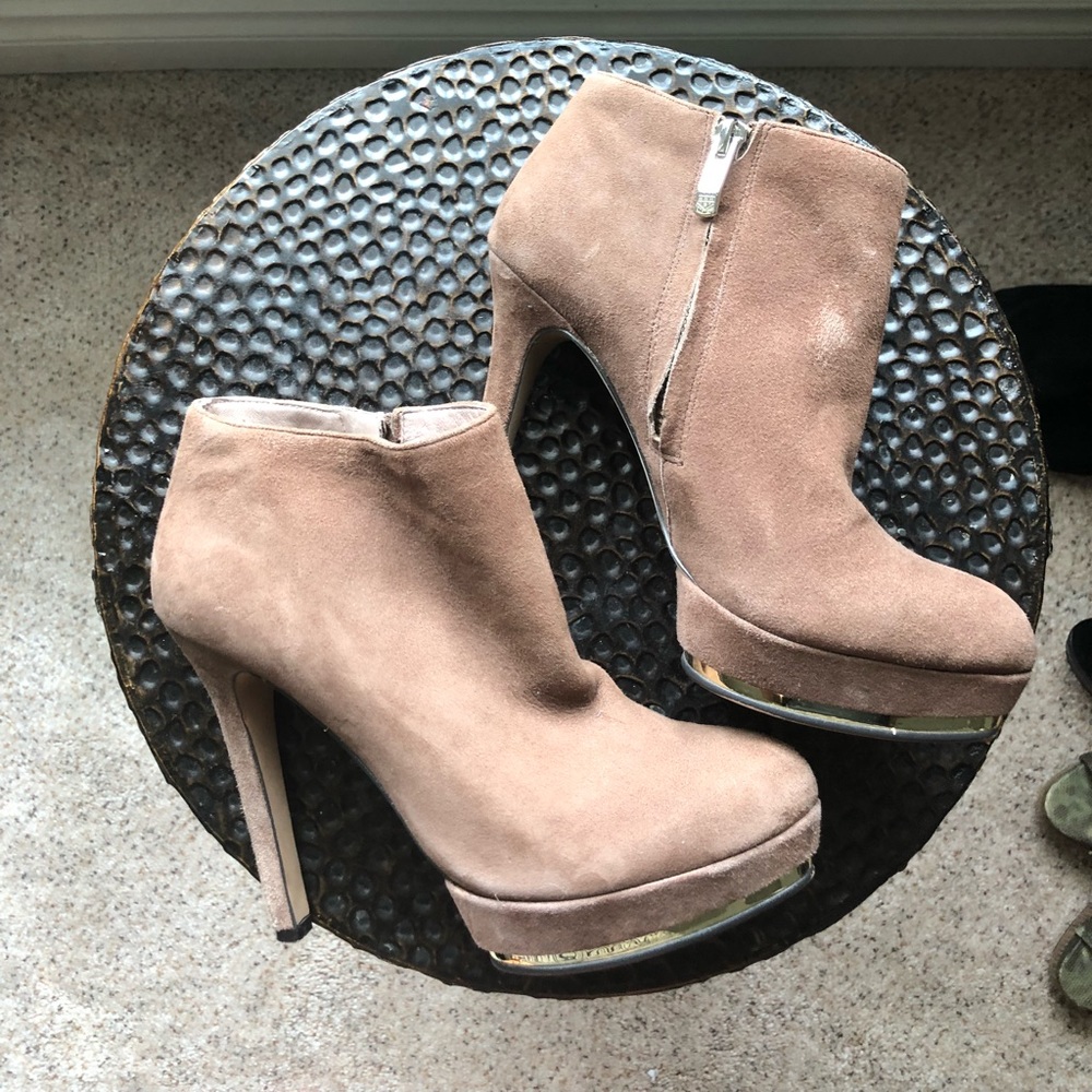 Vince Camuto ankle booties!